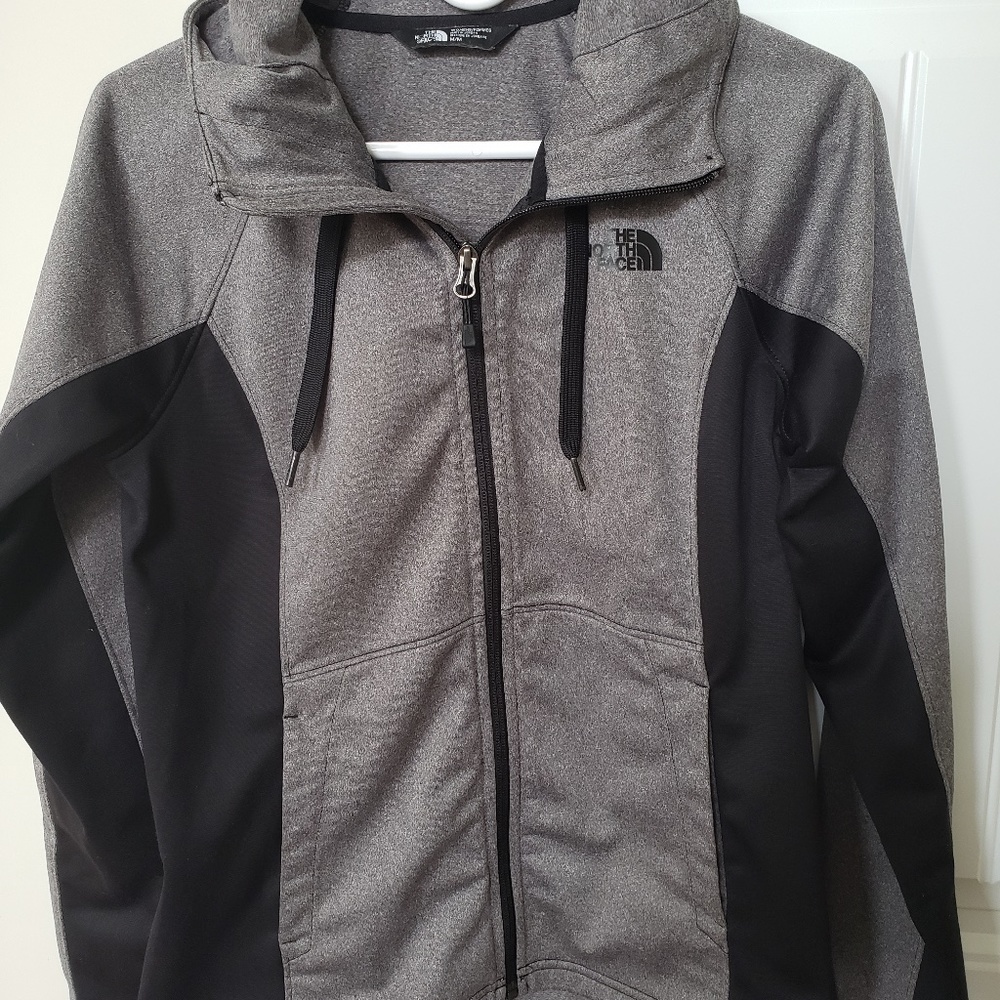 Women's The North Face hoodie